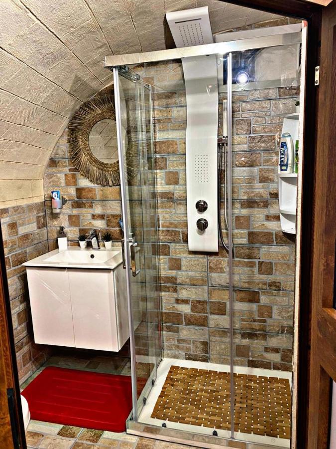 Ferienwohnung Luxury Borgo Antico Bari Exterior foto